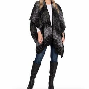 Woolrich Women's Multifunctional Shawl Poncho One Size